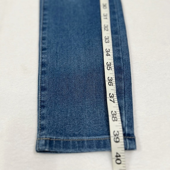 GISELLE V. High Rise Skinny Juniors Blue‎ Denim Jeans Fall Trendy Casual Size 9 - Picture 6 of 10